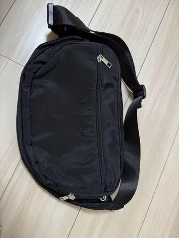 selva secreta WAIST POUCH 블랙