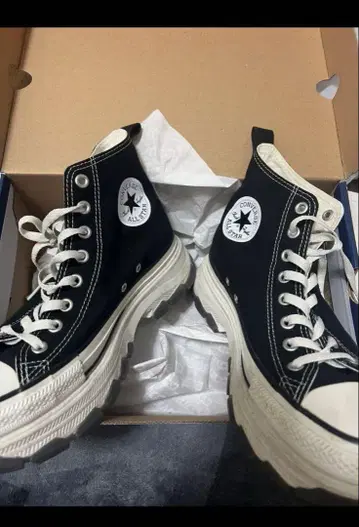CONVERSE ALL STAR 통굽 하이컷 스니커즈 사이즈 26.5