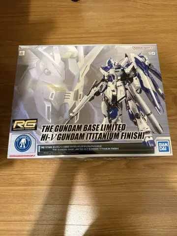 THE GUNDAM BASE LIMITED HI-V GUNDAM