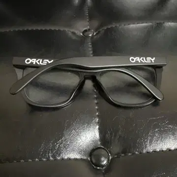 OAKLEY 오클리 프로그스킨 후지와라 히로시
