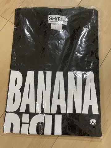 BISH 티셔츠