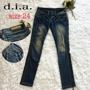 새상품급 d.i.a. 다이아 스터드 스트레이트 데님 지퍼 24 y2k