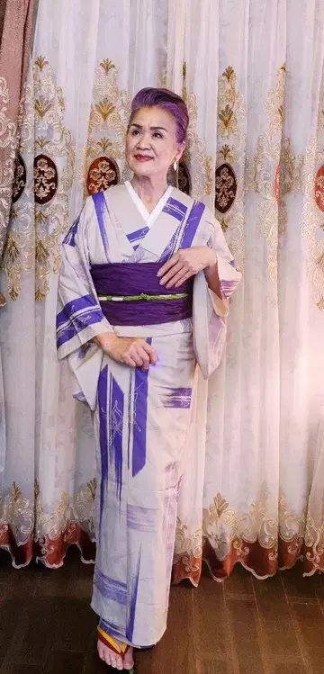 연보라와 진보라 스트라이프 여름 기모노