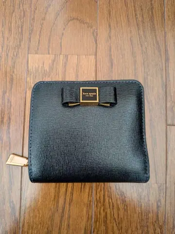 컨디션 최상 kate spade 접이식 지갑