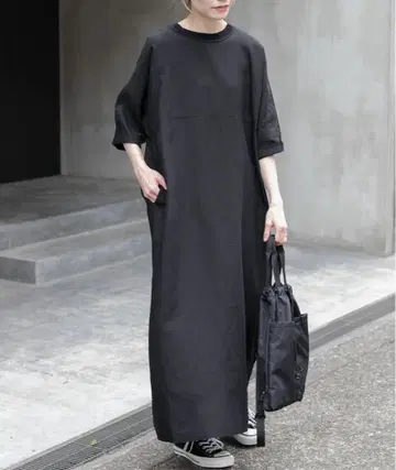 블랙 반팔 롱 원피스 티셔츠
