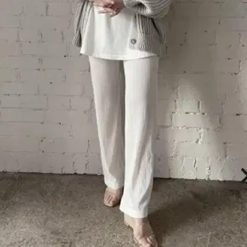 아모멘토 팬츠