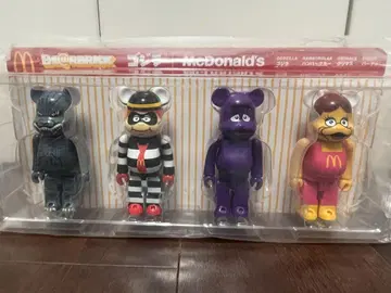 맥도날드 베어브릭 150% 4PCS SET