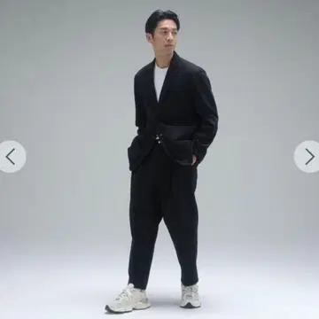 컨디션 최상 뉴발란스 MET24 와이드 테이퍼드 팬츠 이지 앵클 기장