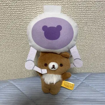리락쿠마 크레인에 매달려 흔들리는 봉제 인형 차이로이코구마