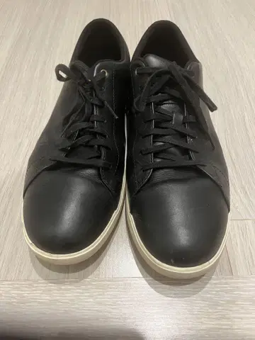 콜 한 스니커즈