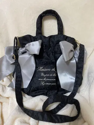 Maison de FLEUR 리본 숄더백