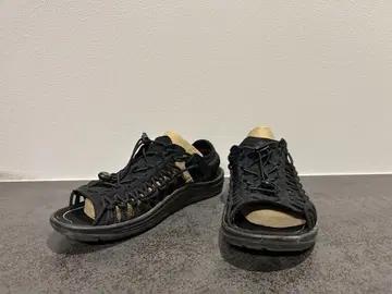 keen 샌들 uneek