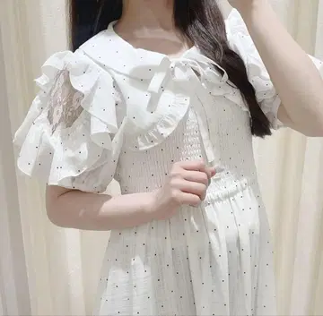evelyn 에블린 옷깃 프릴 도트 OP 옷깃 프릴 도트 원피스