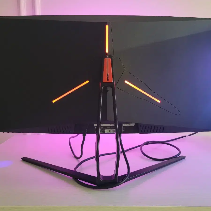 한성 울트론 3567UC 200Hz 컴퓨터 모니터