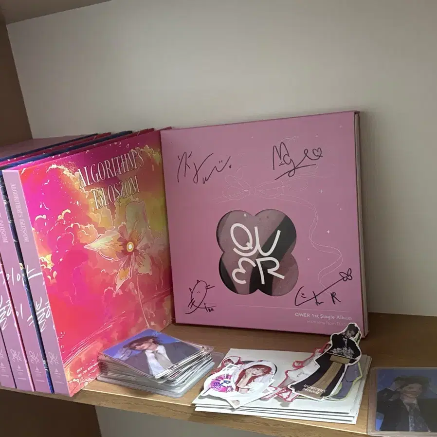 売れ筋アイテムラン album QWER on Site. Global Bunjang K-POP・アジア