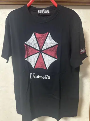 바이오하자드 Umbrella Corporation 티셔츠