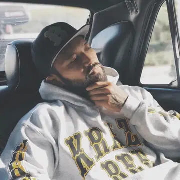 KRAZY BEE 후드 부착 후드티 그레이 M 야마모토 키토쿠