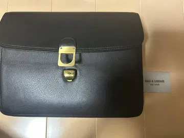 밀라 쇤 세컨드 백 클러치백