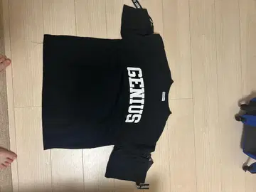 Genius 프린트 티셔츠 블랙