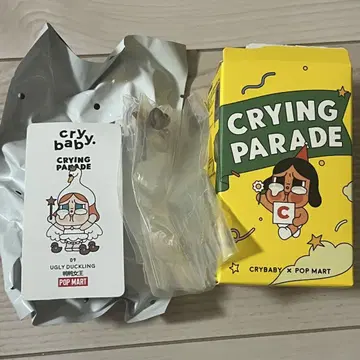 POPMART Crybaby CRYING PARADE 크라이 베이비