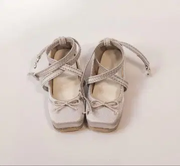 딜러 제작 1/4 인형 신발
