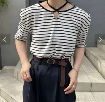 파이핑 보더 TEE 카스타네 카스타네
