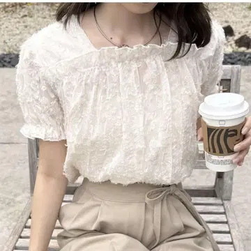 NUGU 레이스 반팔 블라우스 시어 소재 프릴