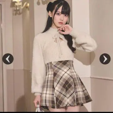 미셸 마카롱 샤기 니트 탑 블랙