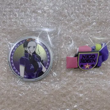 ONEPIECE USJ 캔뱃지 팔찌 로빈
