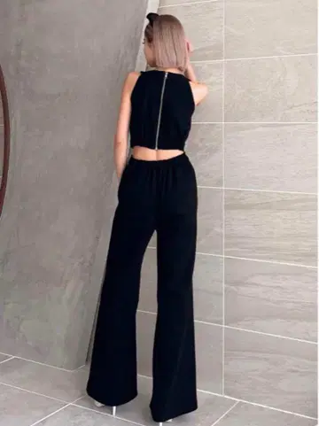 GYDA 백 지퍼 골지 올인원 블랙