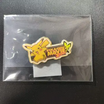 PIKACHU the MOVIE 2000 배지