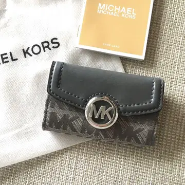 새상품 마이클코어스 MICHEAL KORS 그레이 키케이스