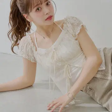 Chico 프론트 리본 레이어드 탑 베이지 완판템