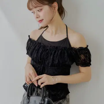 Chico 프론트 리본 레이어드 탑 블랙
