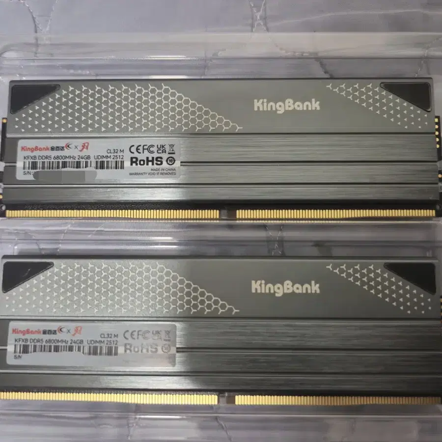 KingBank DDR5 8000 48GB (24GBx2) 未使用品 KingBank memoria ram RGB RAM ddr5 24GBx2 48GB 24GB 6800MHz
