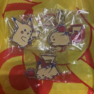 PIKACHU DINER 아크릴 키링 2개 세트