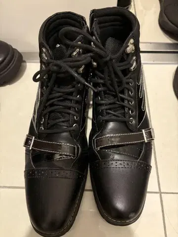 하이컷 블랙 신발