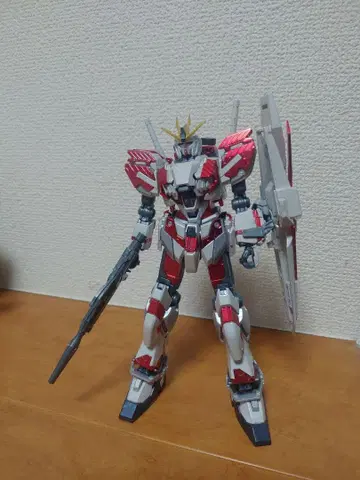 1/144 HG 내러티브 건담 C 장비 티타늄 피니쉬 동시 300엔 할인