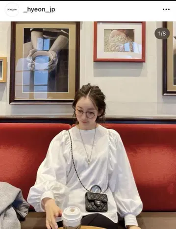 Hyeon croissant long tee 화이트 롱 T