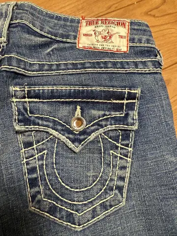TRUE RELIGION 플레어 데님 스와로브스키 26