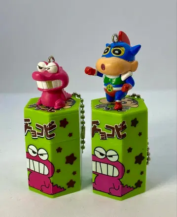 극히 희귀! 와니산 금니 크레용 신짱 미니 초코비 키링 2006