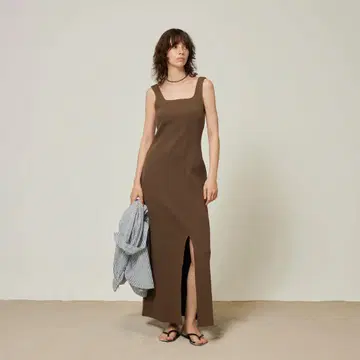 Fit 패드 RIB 스퀘어 드레스 모카 브라운