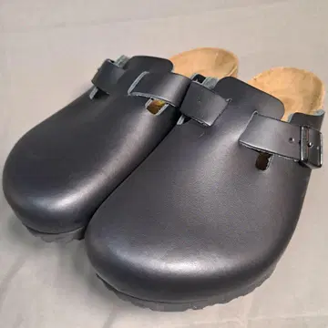 BIRKENSTOCK 버켄스탁 BOSTON 가죽 샌들