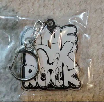 ONE OK ROCK 로고 키링 라쿠텐 북스 혜택