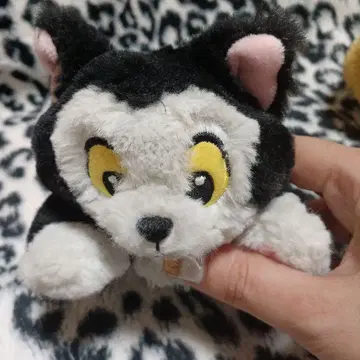 피가로 봉제 인형