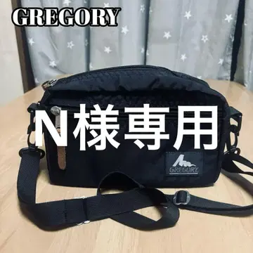 GREGORY (그레고리) 패딩 숄더 파우치 M 구 로고