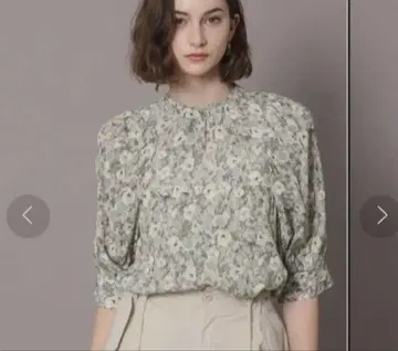 DRESSTERIOR 플라워 프린트 볼륨 슬리브 블라우스 36