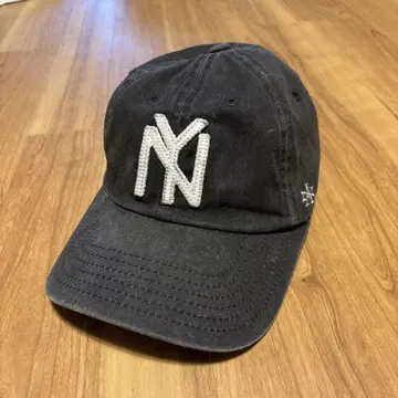 아메리칸 니들 NY 로고 자수 다크 그레이 캡