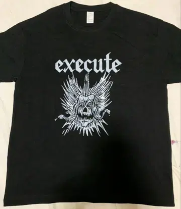THE execute 티셔츠 새상품 초레어!