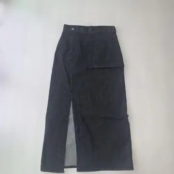팔 옷장 카스타네 사이즈 1 M 블랙 데님 타이트 슬릿 스커트 새상품